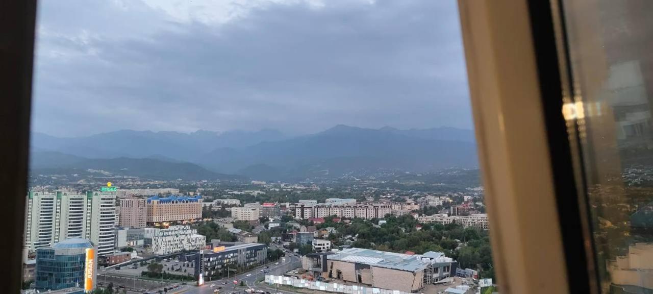 Nurly Tau 2Room Apartments Αλμάτι Εξωτερικό φωτογραφία