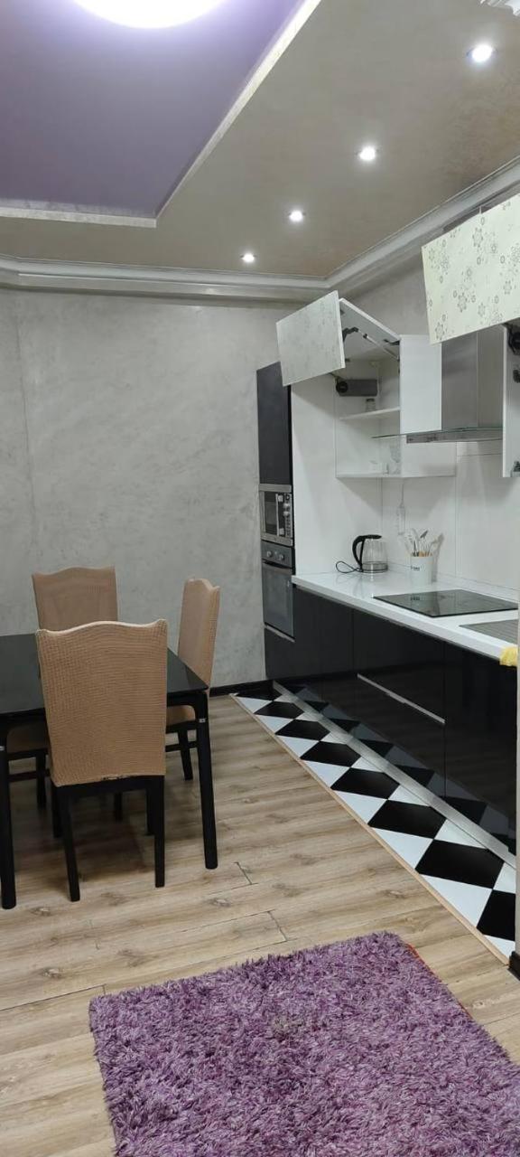 Nurly Tau 2Room Apartments Αλμάτι Εξωτερικό φωτογραφία