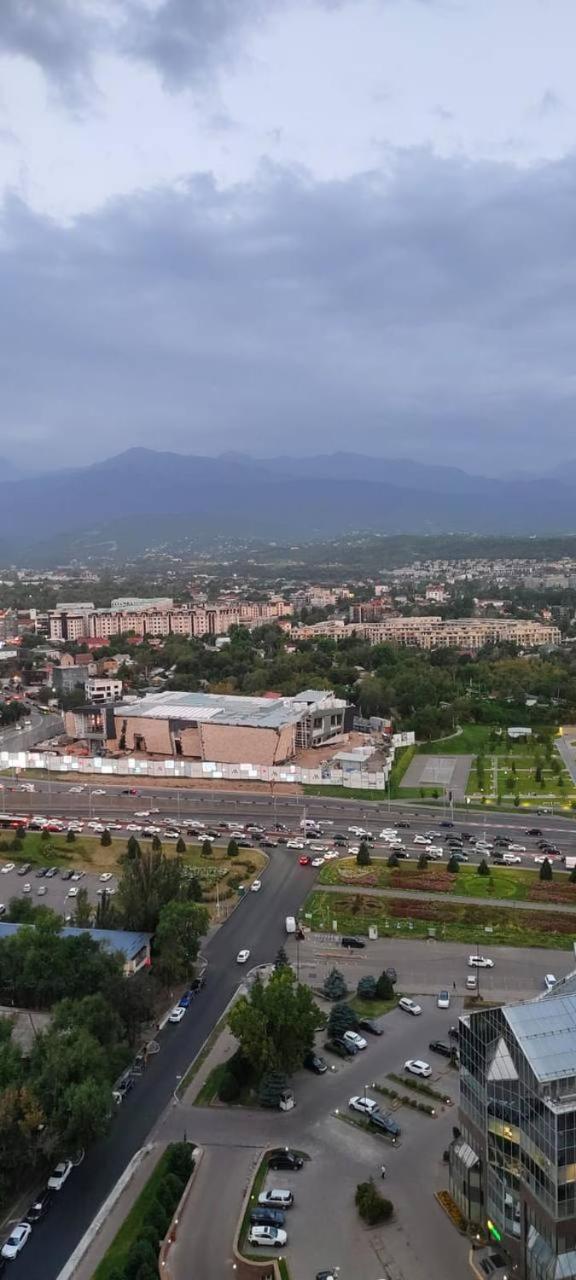 Nurly Tau 2Room Apartments Αλμάτι Εξωτερικό φωτογραφία